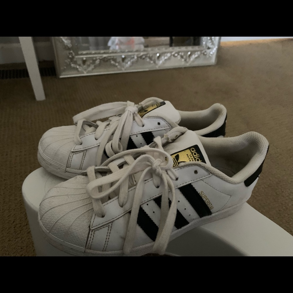 ADIDAS superstar - Picture 2 of 5